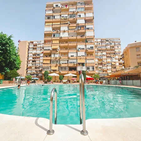 Skyline Estudio Con Piscina Apartment *